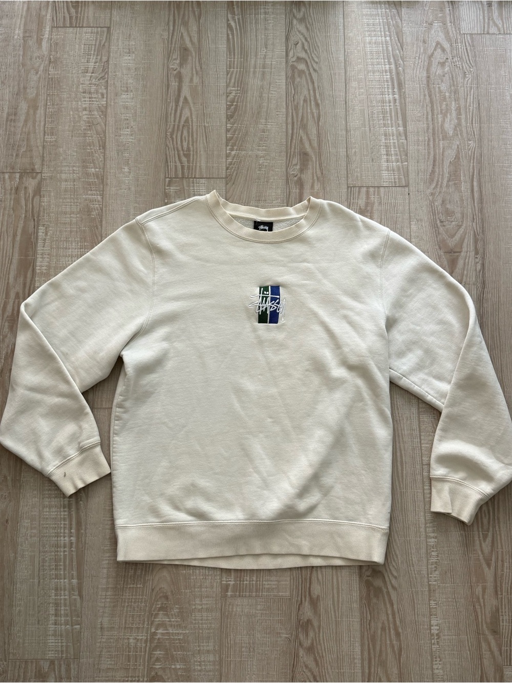 Stussy sweater